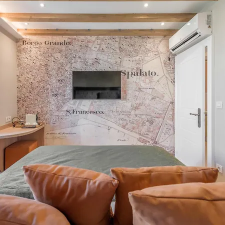 Grand Palace Luxury Retreat - Exclusive Self Service Apartamento *